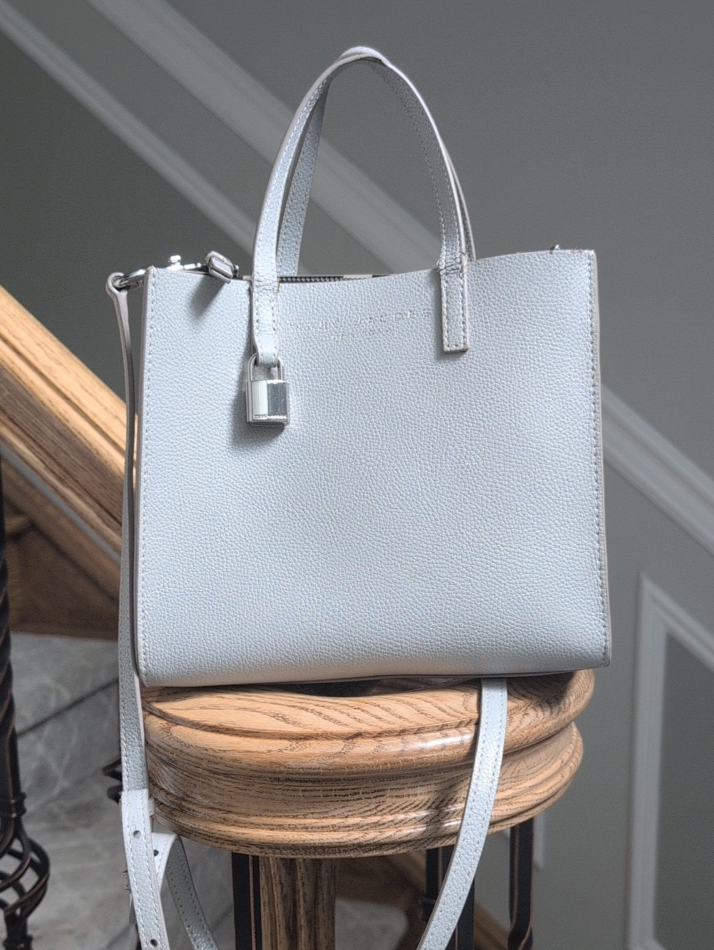 Marc Jacobs Small Pebbled Leather Crossbody Bag - Light Gray